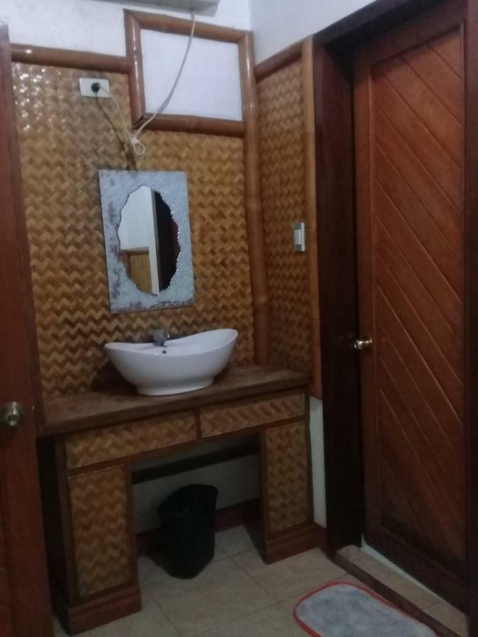 Rainforest Beach Hotel El Nido Kültér fotó