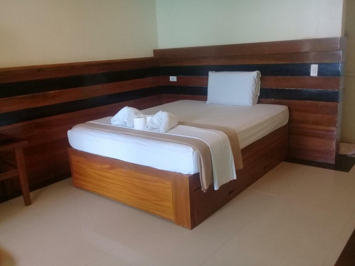 Rainforest Beach Hotel El Nido Kültér fotó